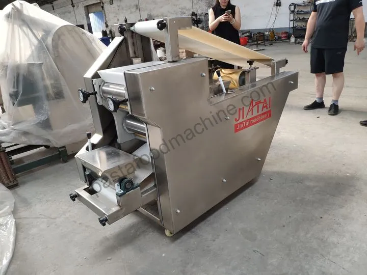 Arabic bread machine