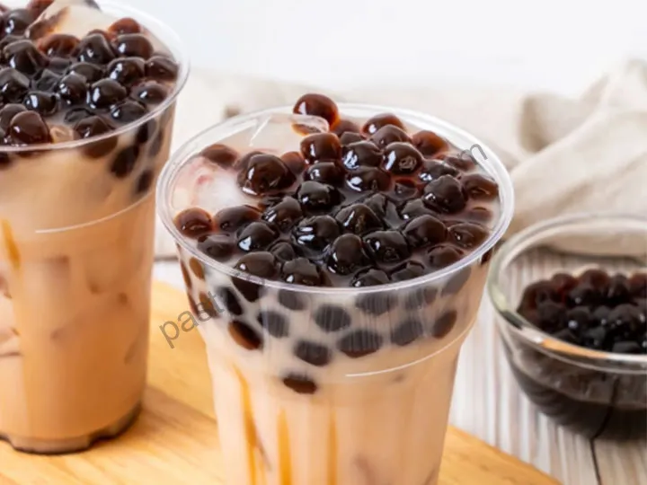 شاي الفقاعات مع حبات التابيوكا