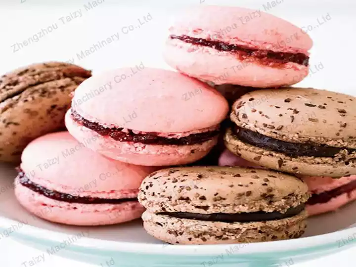 chocolate macarons