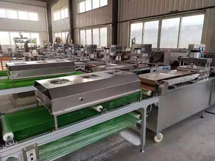 flour tortilla making machine in factory