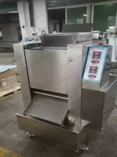 tapioca pearls maker machine in factory