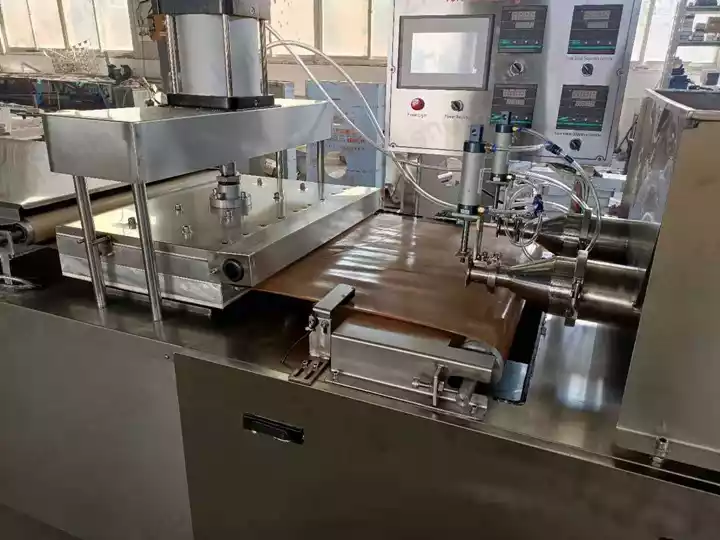 working tortilla machine